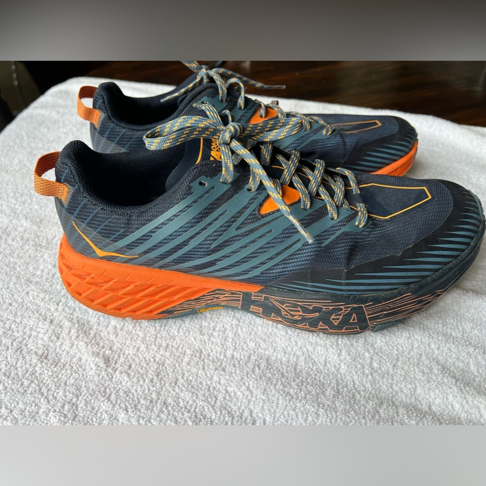 Hoka One One Speedgoat 4.    Men’s size 11.5 2E. Blue & Orange